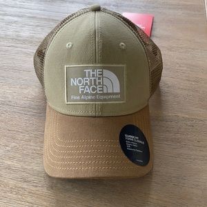 North Face Mudder Tracker Hat